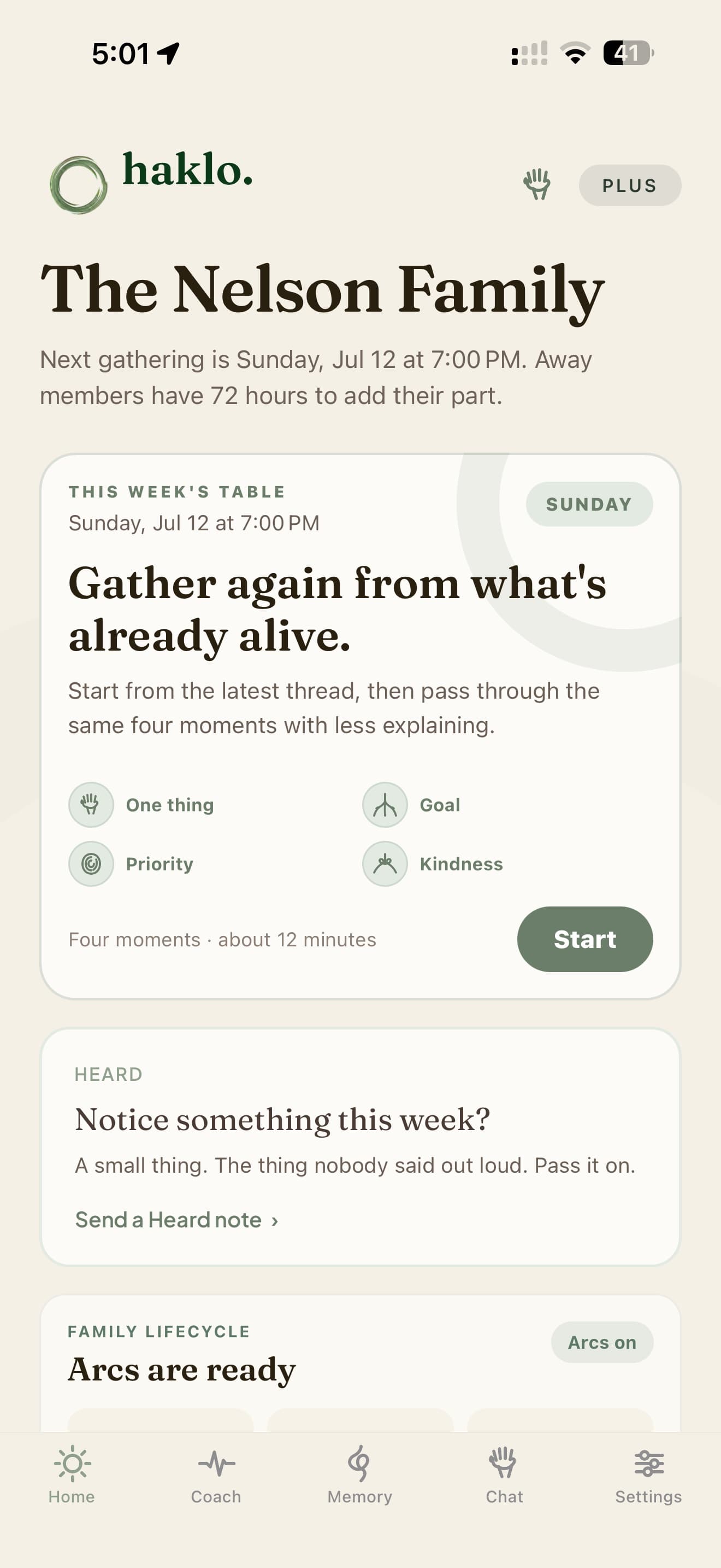 Haklo app home screen showing a family gathering ready to start
